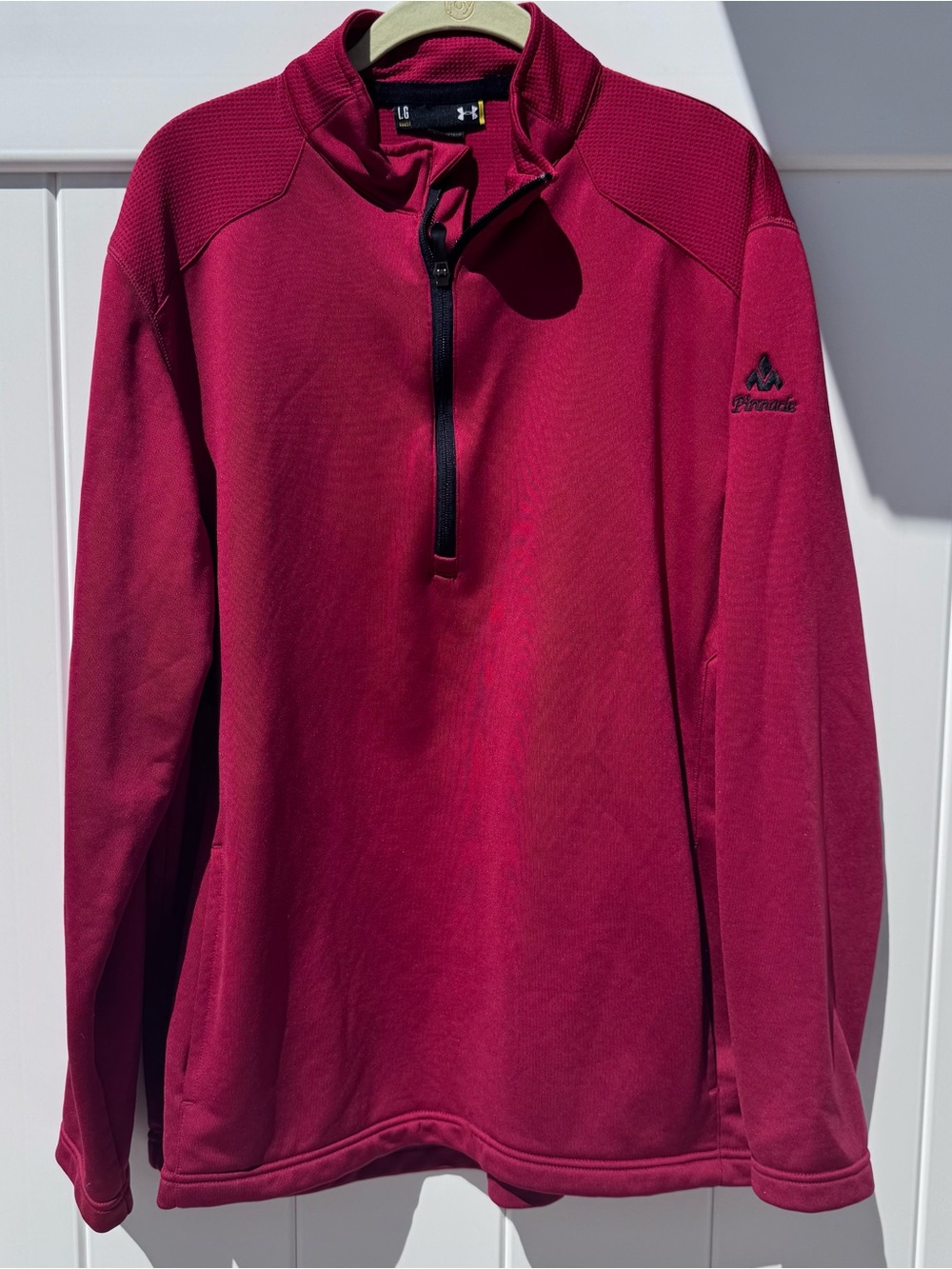 Men’s Red Quarter-Zip Performance Pullover Size L